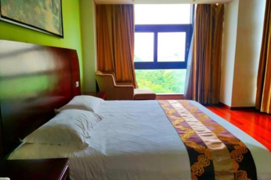 Hotel Shell Qingpu District Huaxin Town Xinfu Middle Road 2*